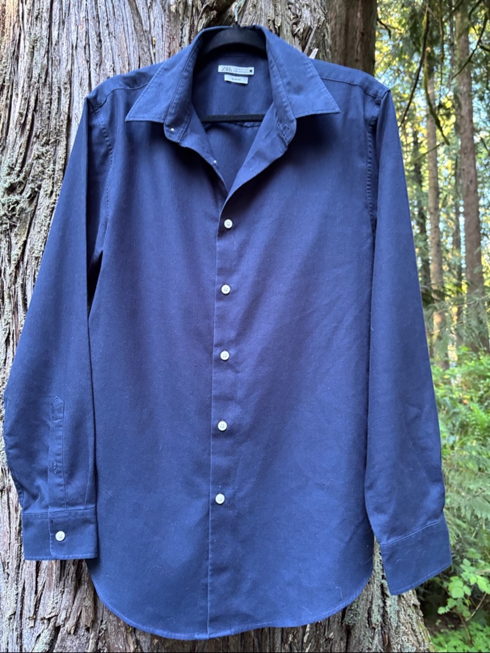 Zara Navy Blue Men’s Long-Sleeve Button-Up Shirt